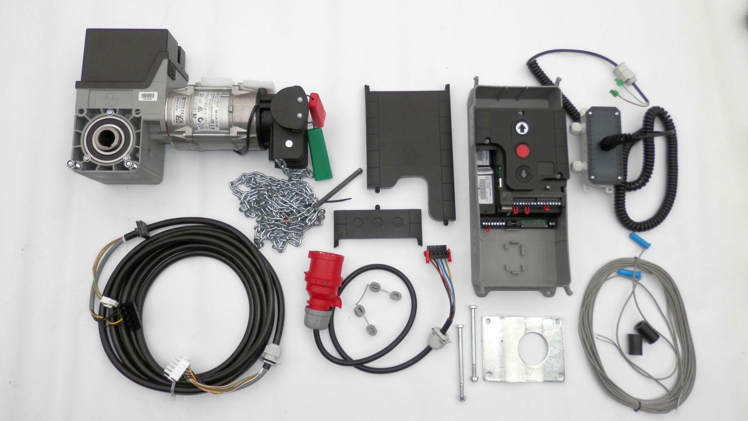Napęd bramy przemysłowej GFA SE 5.24-25,40 + centrala TS970 + OSE Napęd bramy przemysłowej GFA SE 5.24-25,40 + centrala TS970 + OSE