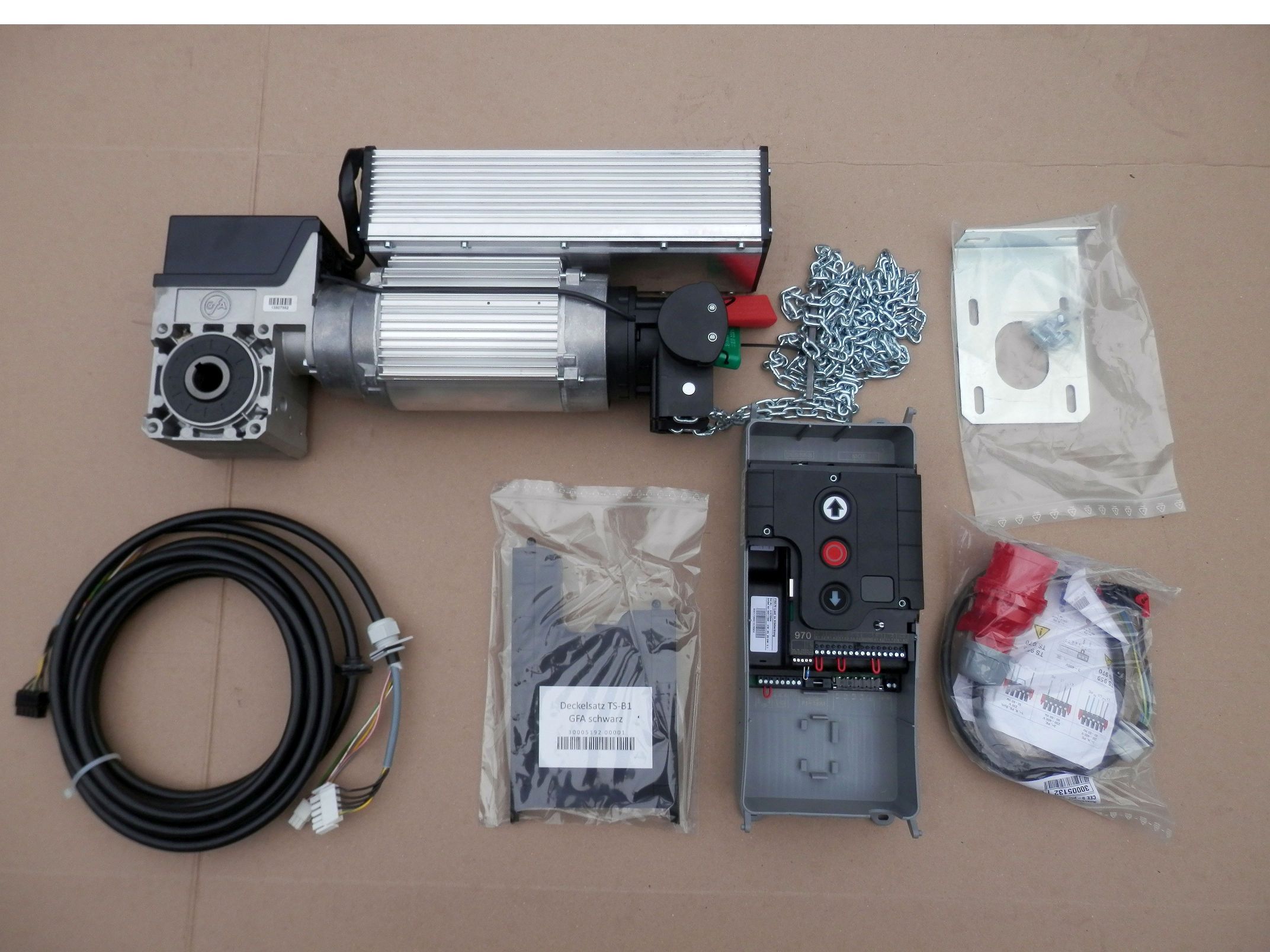 Napęd bramy przemysłowej GFA SE 14.80-25,40 FU Napęd bramy przemysłowej GFA SE 14.80-25,40 FU