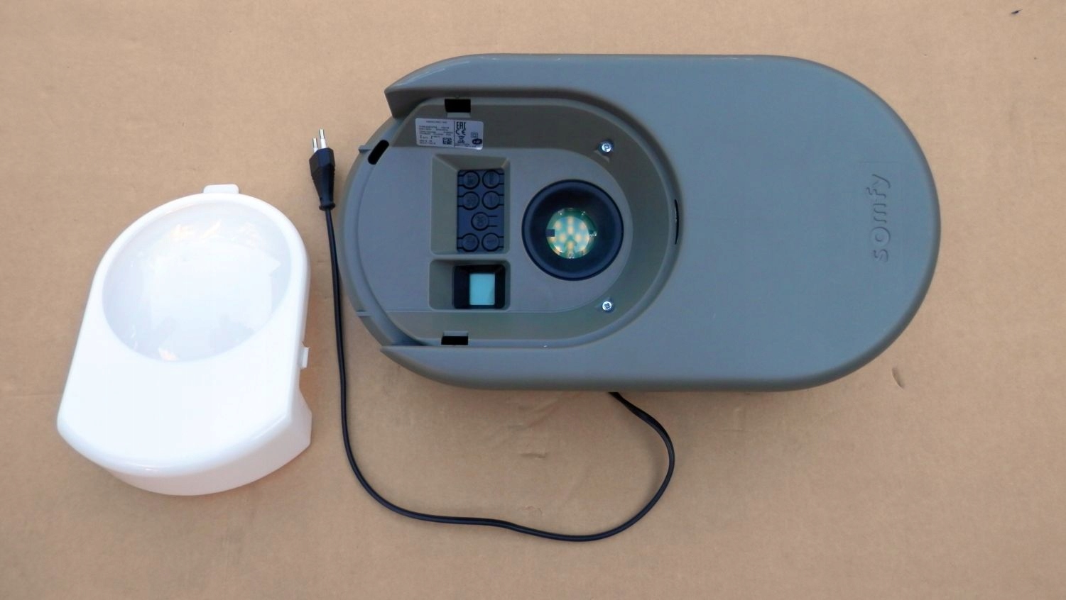 Napęd do bramy garażowej Somfy Dexxo PRO 1000 RTS Napęd do bramy garażowej Somfy Dexxo PRO 1000 RTS