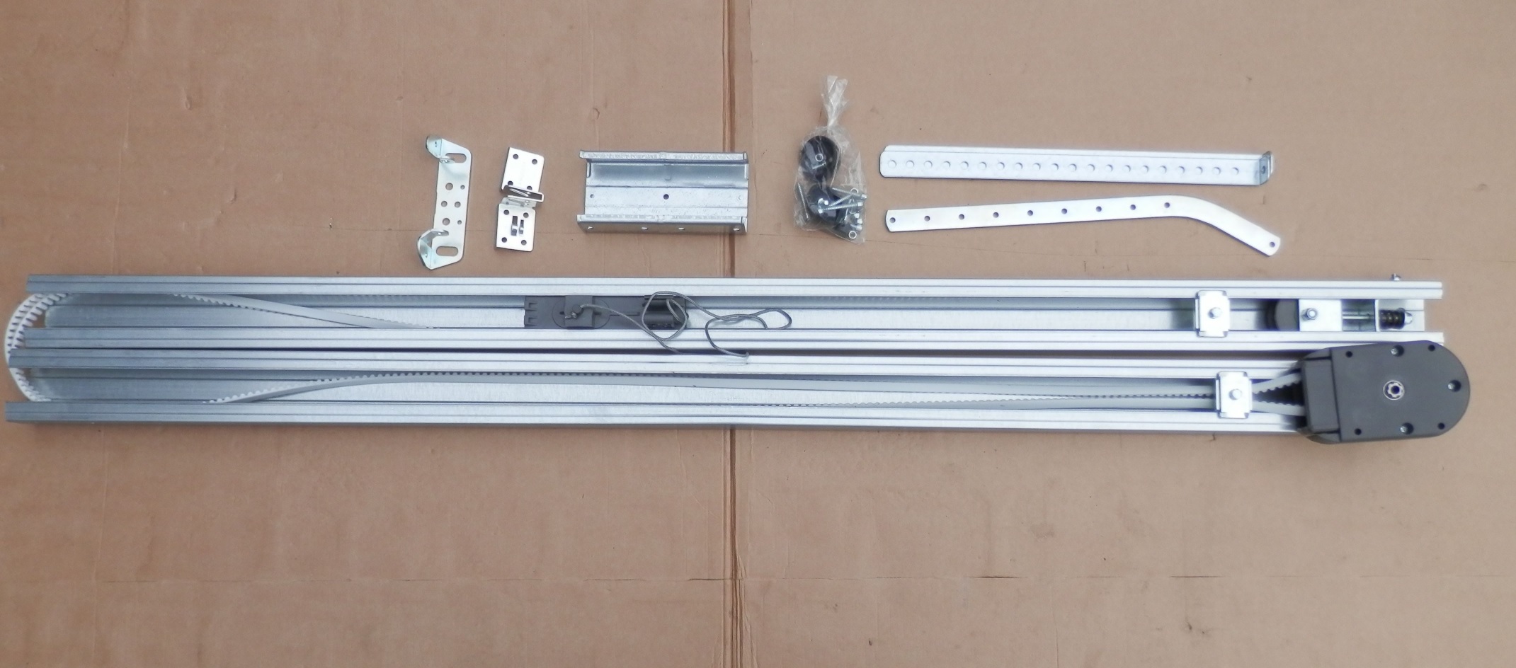 Szyna NICE SNA30 do napedów SPIN 11 20 21 23 30 40 41 Szyna NICE SNA30 do napedów SPIN 11 20 21 23 30 40 41