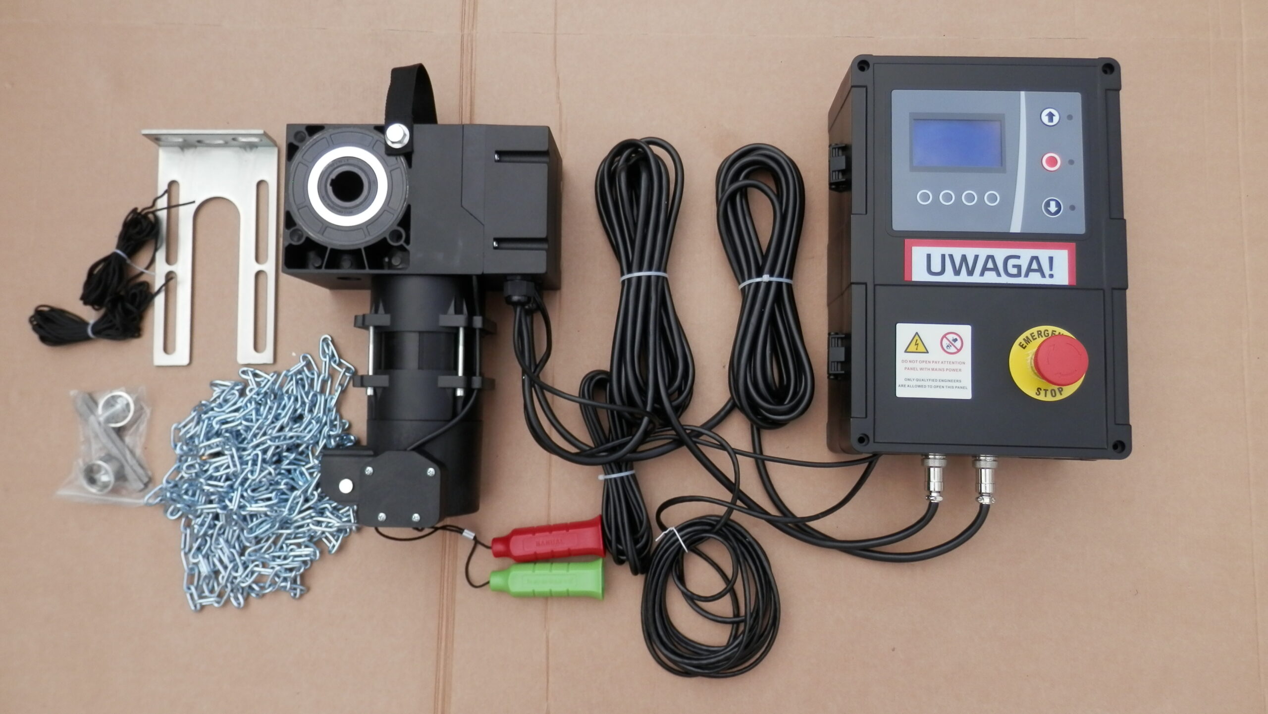 Napęd do bramy przemysłowej Indus 70DC/100DC Napęd do bramy przemysłowej Indus 70DC/100DC